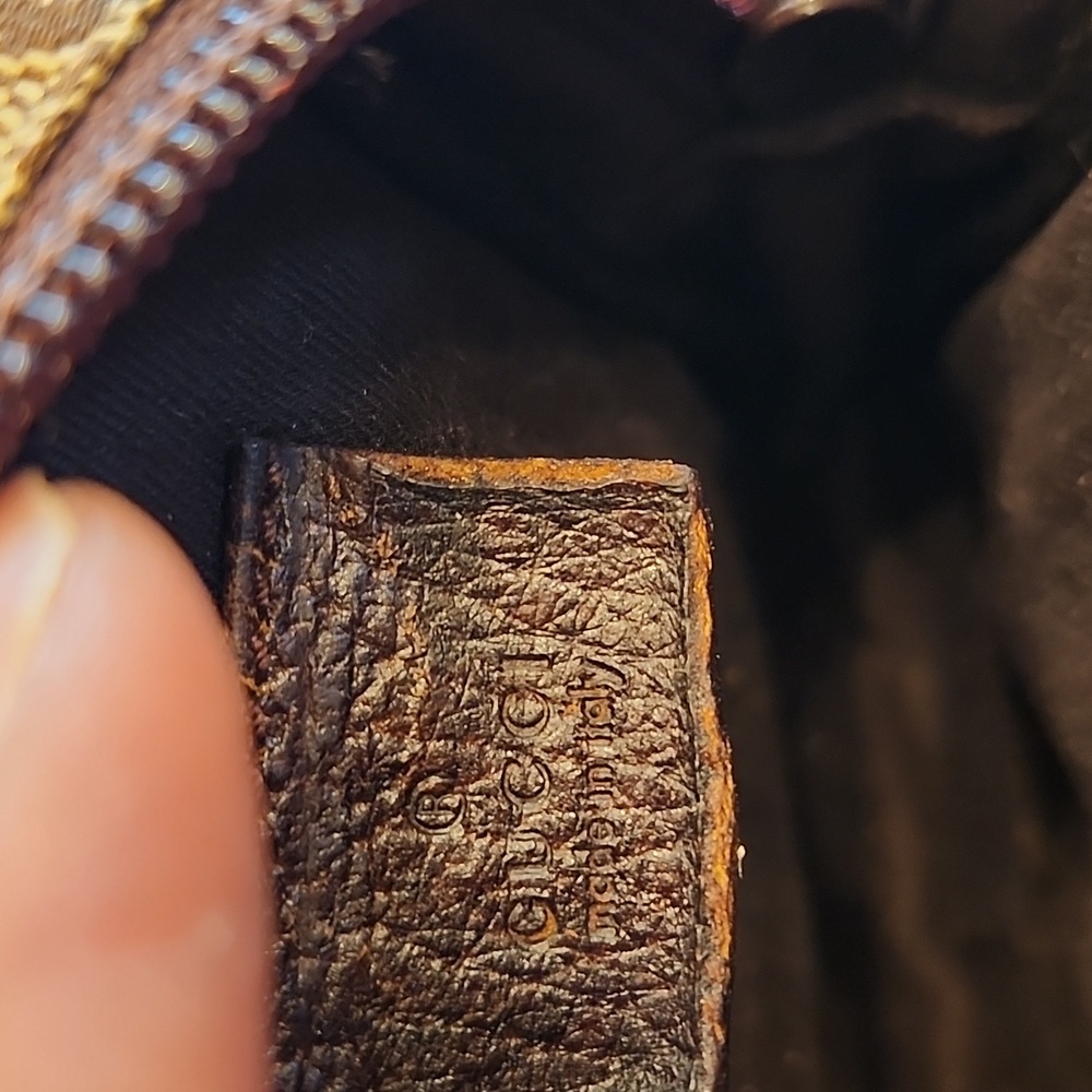 Gucci Mini Crossbody Pouch W/Camo Bear - Picture 8 of 14